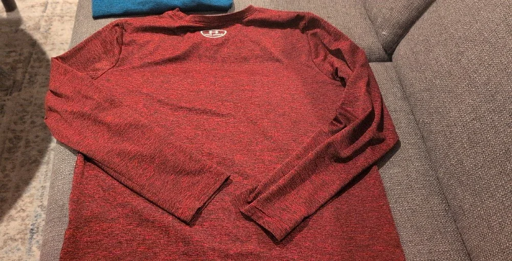 Under Armour Red Heather Long-Sleeve Tee with Reflective Logo (L &XL) Qty 2
